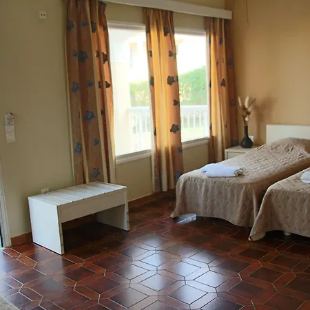 Hotel Mediterranean Blue Kávos